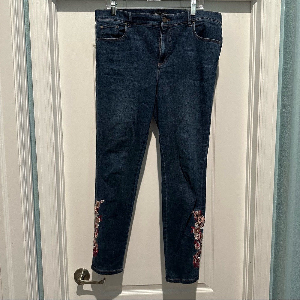 Ann Taylor Blue Skinny Jeans with Floral Embroidery